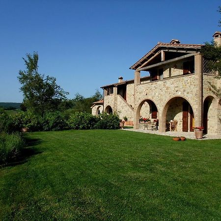 Agriturismo Pian Di Frattina Fabro Luaran gambar