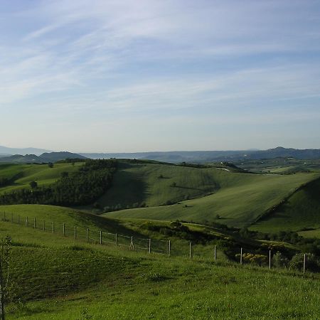 Agriturismo Pian Di Frattina Fabro Luaran gambar