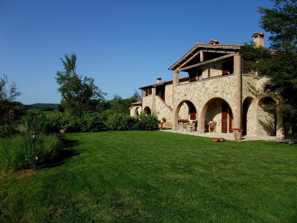 Agriturismo Pian Di Frattina Fabro Luaran gambar